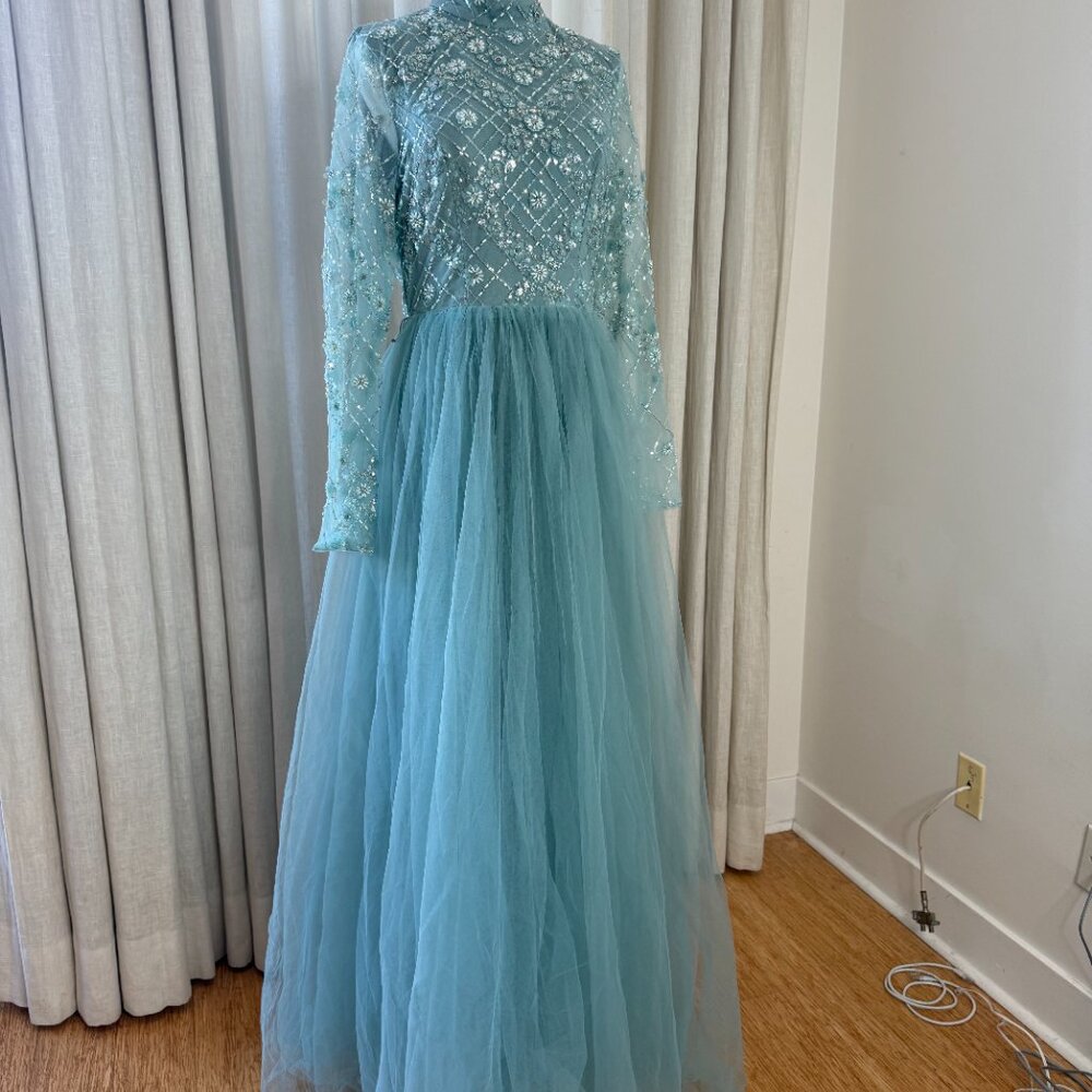 NEW Faeriesty Long-Sleeve Seafoam Princess Ball Gown, Size Large - Picture 8 of 12